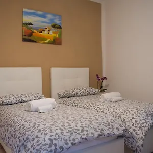  Affittacamere Il Borgo Vicino Al Castello Con Parcheggio