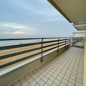 Cansiglio- Walterigato Apartments- Solo Per Famiglie , Lido di Jesolo Italien